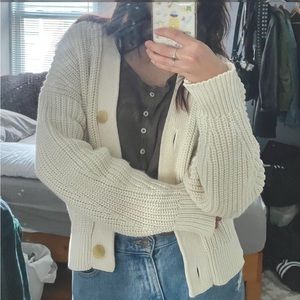 White everlane knit cardigan